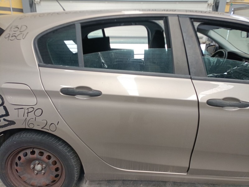 Recambio de puerta trasera derecha para fiat tipo hatchback (356_, 357_) 1.3 d (356hxh1a) referencia OEM IAM   