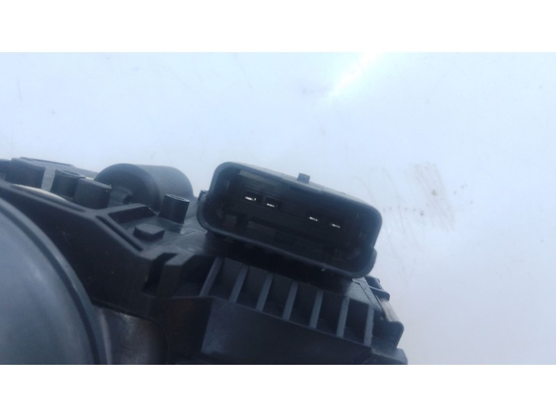 Recambio de motor limpia delantero para peugeot 5008 premium referencia OEM IAM 1397220576  E1-A4-12-2