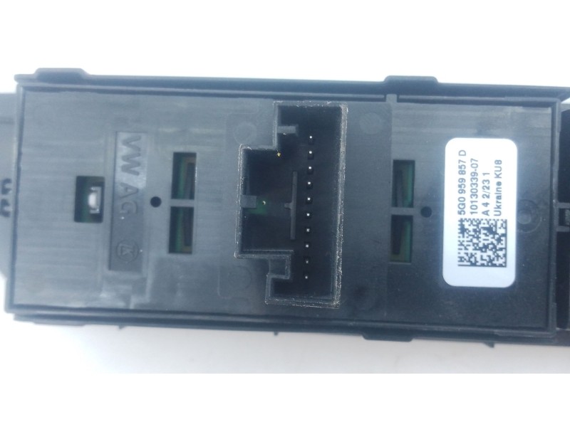 Recambio de mando elevalunas delantero izquierdo para skoda scala (nw1) 1.0 tsi referencia OEM IAM   