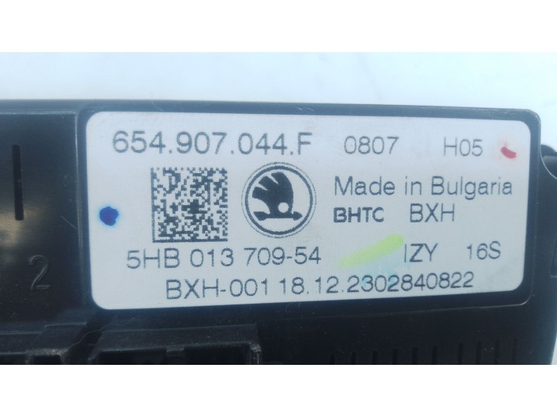 Recambio de mando climatizador para skoda kamiq (nw4) 1.0 tsi referencia OEM IAM   