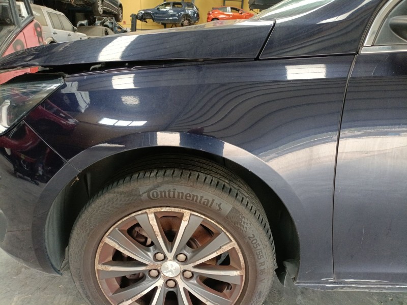 Recambio de aleta delantera izquierda para peugeot 308 ii (lb_, lp_, lw_, lh_, l3_) 1.6 hdi / bluehdi 115 referencia OEM IAM   