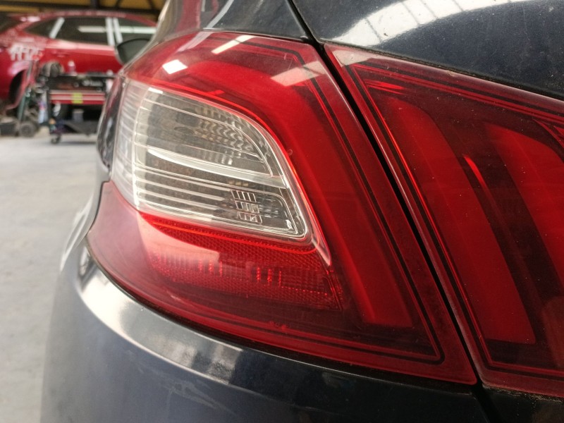 Recambio de piloto trasero izquierdo para peugeot 308 ii (lb_, lp_, lw_, lh_, l3_) 1.6 hdi / bluehdi 115 referencia OEM IAM   