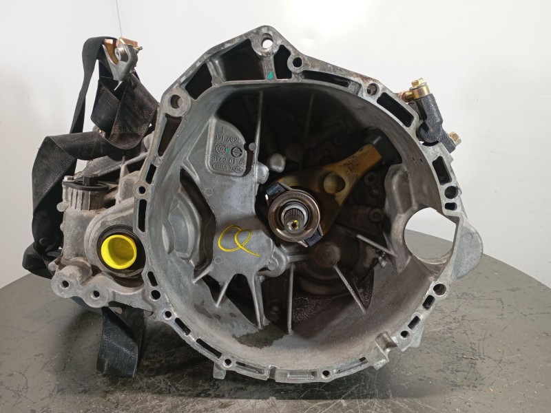 Recambio de caja cambios para nissan almera tino (v10) 2.2 dci referencia OEM IAM ND6R  M1-B3-99