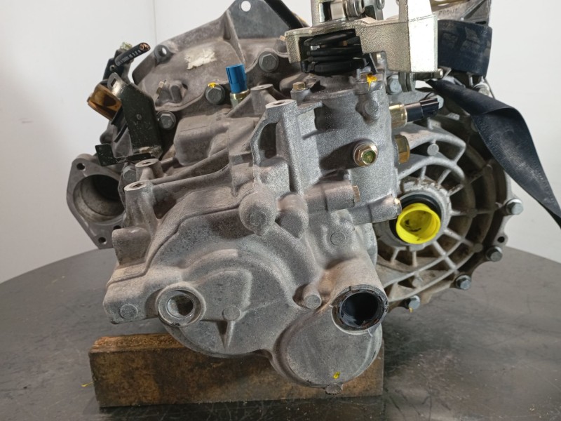 Recambio de caja cambios para nissan almera tino (v10) 2.2 dci referencia OEM IAM ND6R  M1-B3-99
