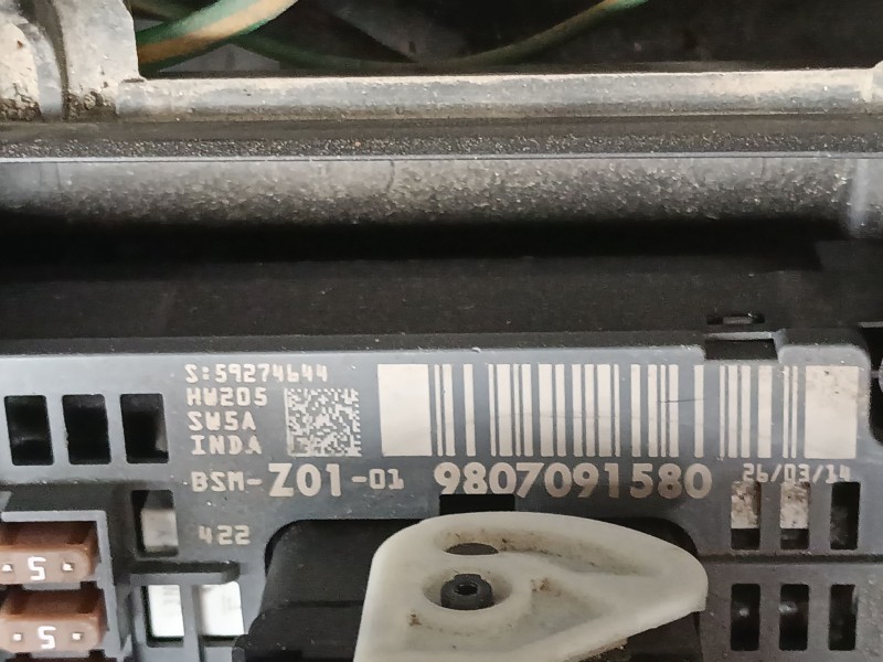 Recambio de caja reles / fusibles para peugeot 308 ii (lb_, lp_, lw_, lh_, l3_) 1.6 hdi / bluehdi 115 referencia OEM IAM 9807091