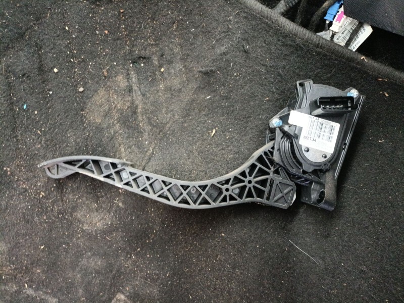 Recambio de pedal acelerador para peugeot 308 ii (lb_, lp_, lw_, lh_, l3_) 1.6 hdi / bluehdi 115 referencia OEM IAM 9674829180  
