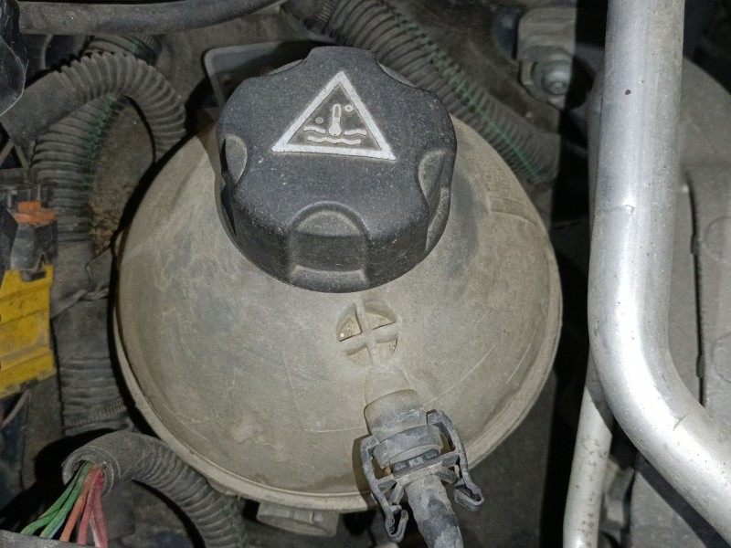 Recambio de deposito expansion para peugeot 308 ii (lb_, lp_, lw_, lh_, l3_) 1.6 hdi / bluehdi 115 referencia OEM IAM   