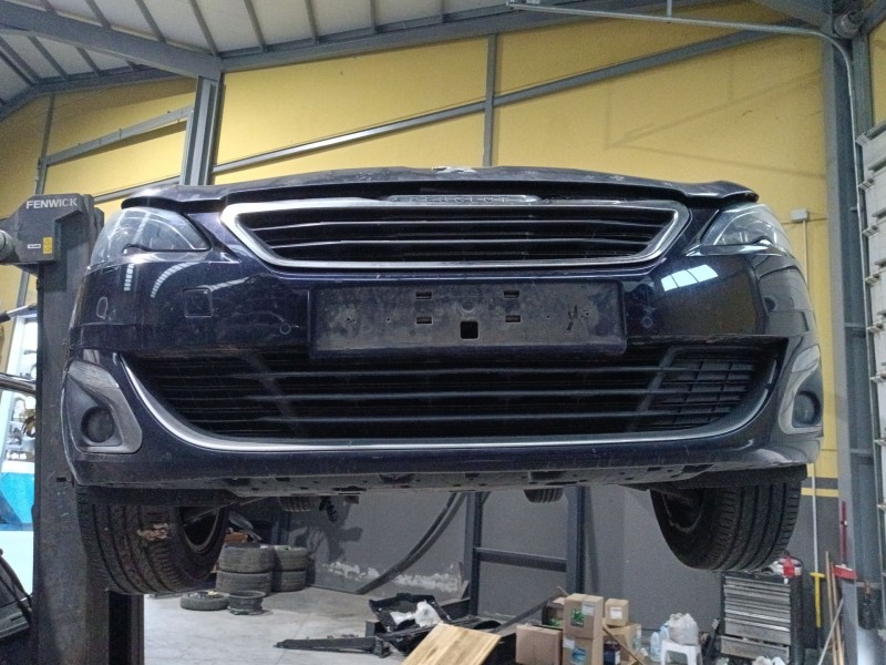 Recambio de paragolpes delantero para peugeot 308 ii (lb_, lp_, lw_, lh_, l3_) 1.6 hdi / bluehdi 115 referencia OEM IAM   