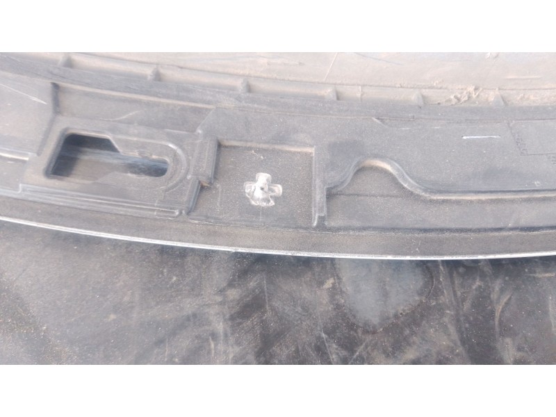 Recambio de aletin trasero izquierdo para audi q5 (fyb, fyg) 2.0 tdi quattro referencia OEM IAM   