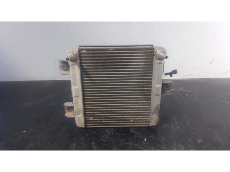 Recambio de radiador aceite para iveco daily vi furgoneta 35s18, 35c18, 40c18, 50c18, 60c18, 65c18, 70c18 referencia OEM IAM   