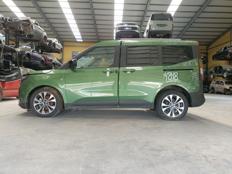 ford tourneo combi v769 del año 2024