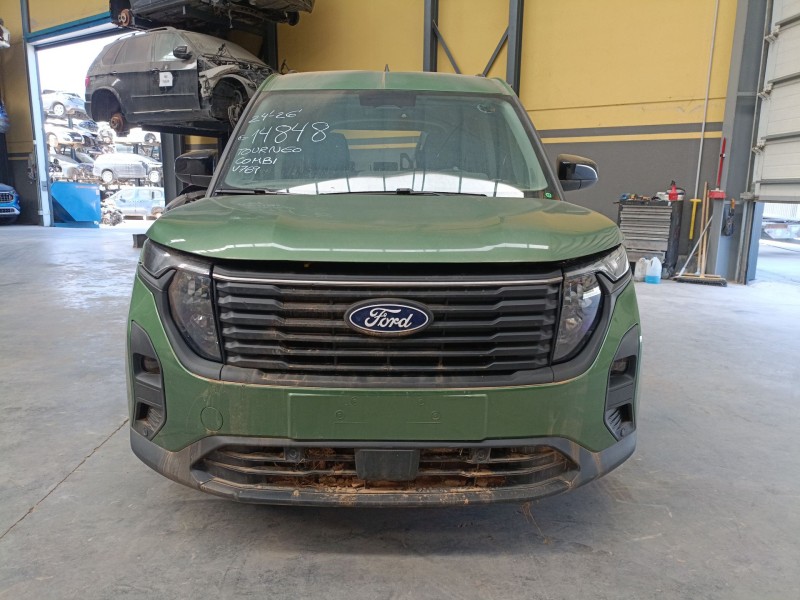ford tourneo combi v769 del año 2024