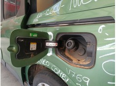 Recambio de tapa exterior combustible para ford tourneo combi v769 referencia OEM IAM    2