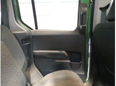 Recambio de guarnecido puerta trasera izquierda para ford tourneo combi v769 referencia OEM IAM   