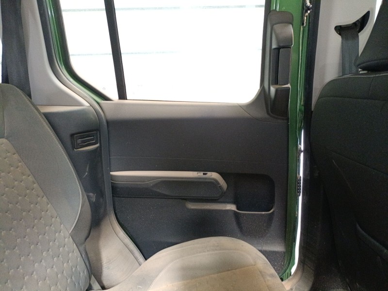 Recambio de guarnecido puerta trasera izquierda para ford tourneo combi v769 referencia OEM IAM   