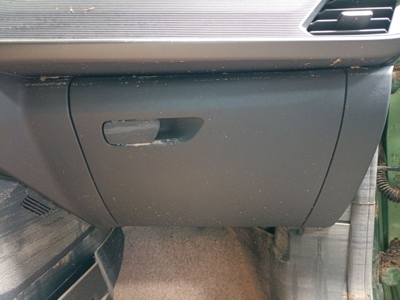 Recambio de guantera para ford tourneo combi v769 referencia OEM IAM   