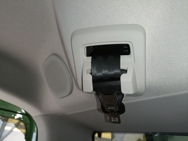 Recambio de cinturon seguridad trasero central para ford tourneo combi v769 referencia OEM IAM   