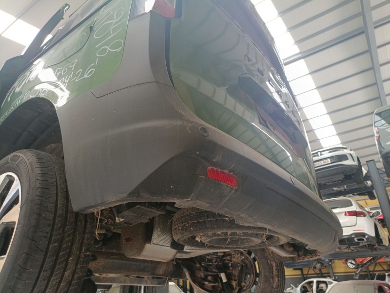 Recambio de paragolpes trasero para ford tourneo combi v769 referencia OEM IAM   