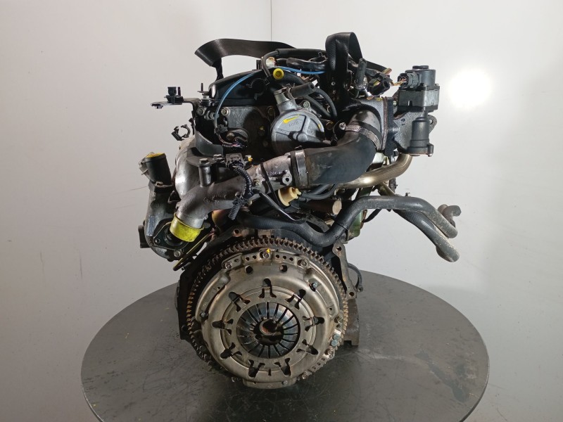 Recambio de motor completo para nissan almera tino (v10) 2.2 dci referencia OEM IAM YD22  