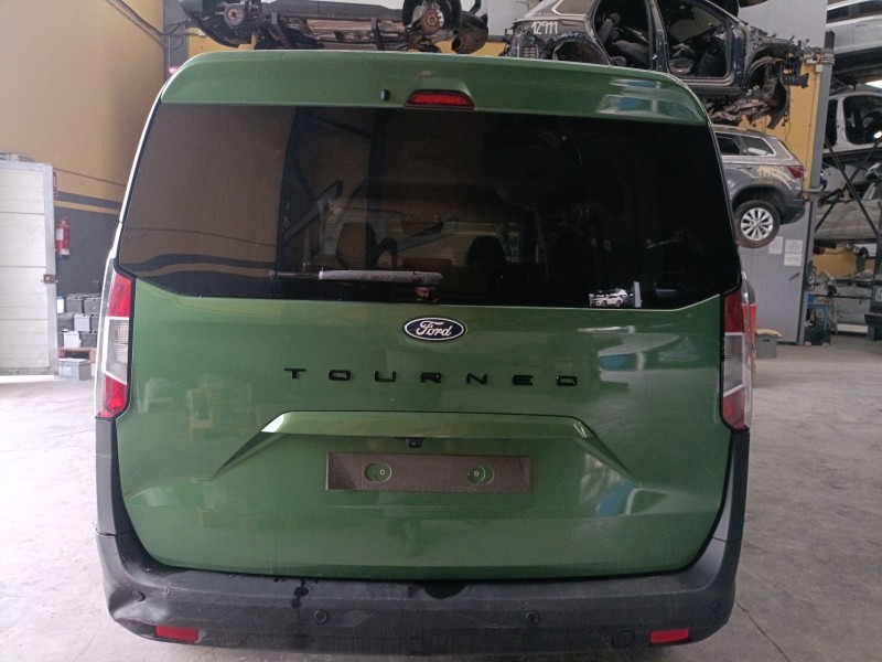 ford tourneo combi v769 del año 2024