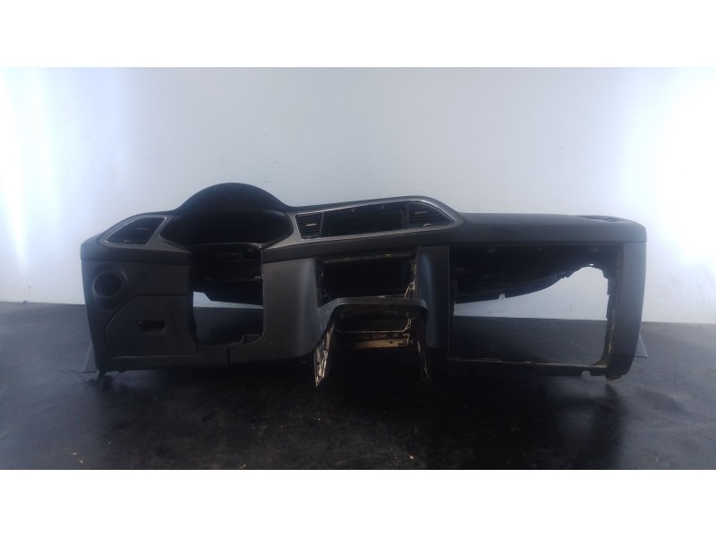 Recambio de salpicadero para seat leon st (5f8) 1.4 tgi referencia OEM IAM   