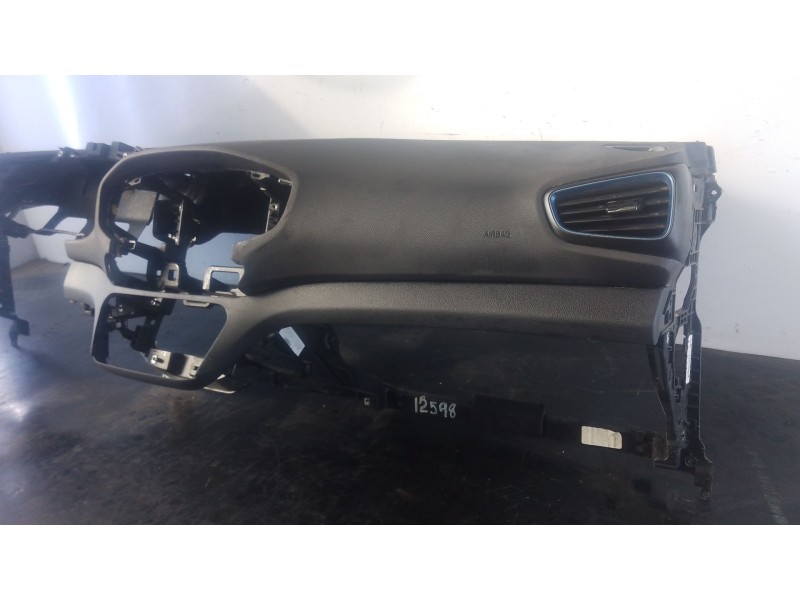Recambio de salpicadero para hyundai ioniq hybrid referencia OEM IAM   