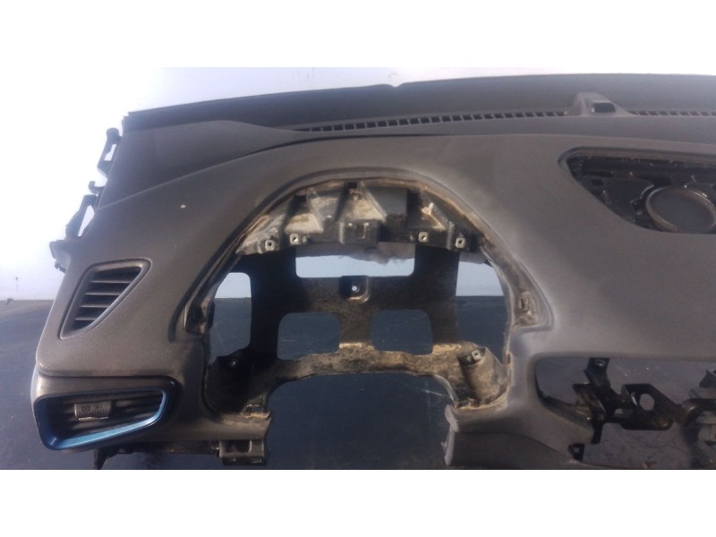Recambio de salpicadero para hyundai ioniq hybrid referencia OEM IAM   