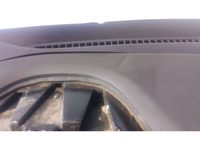 Recambio de salpicadero para hyundai ioniq hybrid referencia OEM IAM   