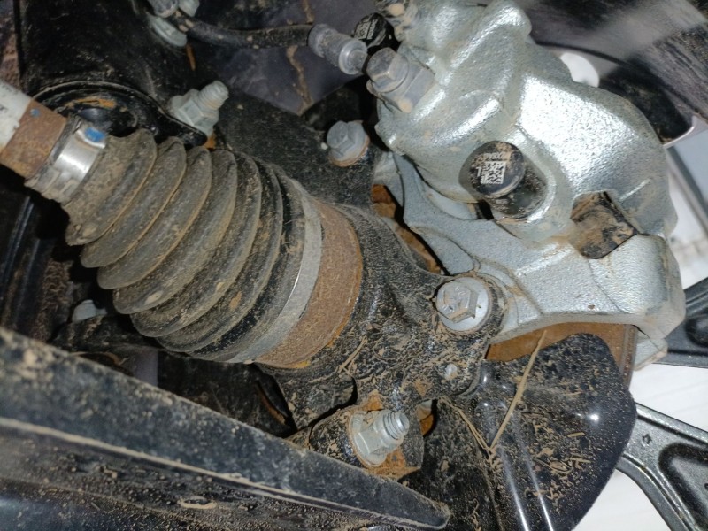 Recambio de mangueta delantera izquierda para ford tourneo combi v769 referencia OEM IAM   