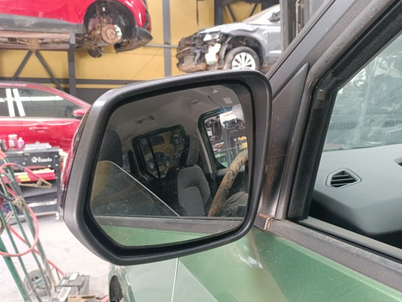 Recambio de retrovisor izquierdo electrico para ford tourneo combi v769 referencia OEM IAM   