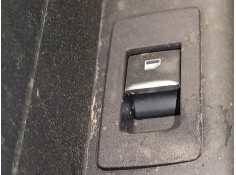 MANDO ELEVALUNAS TRASERO DERECHO 