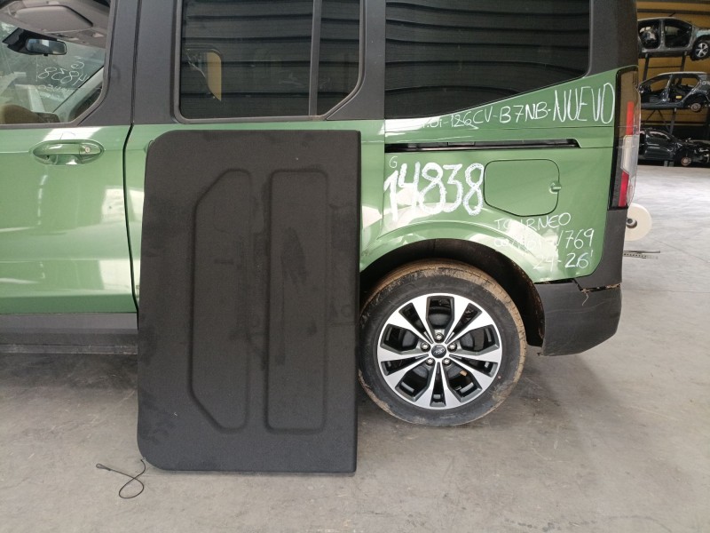 Recambio de bandeja trasera para ford tourneo combi v769 referencia OEM IAM   