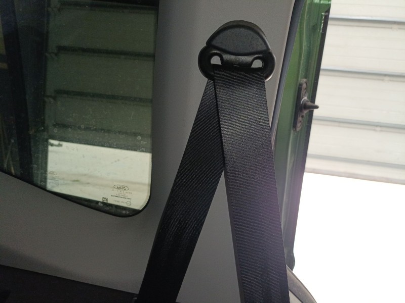 Recambio de cinturon seguridad trasero izquierdo para ford tourneo combi v769 referencia OEM IAM   