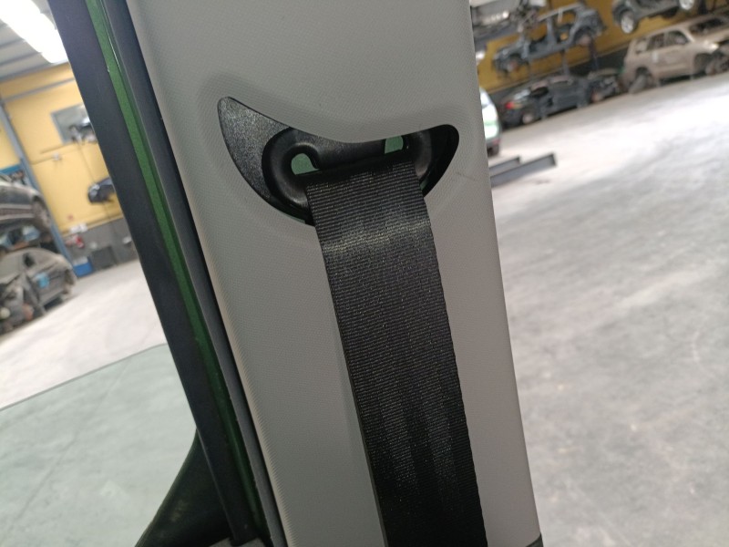 Recambio de cinturon seguridad delantero derecho para ford tourneo combi v769 referencia OEM IAM   