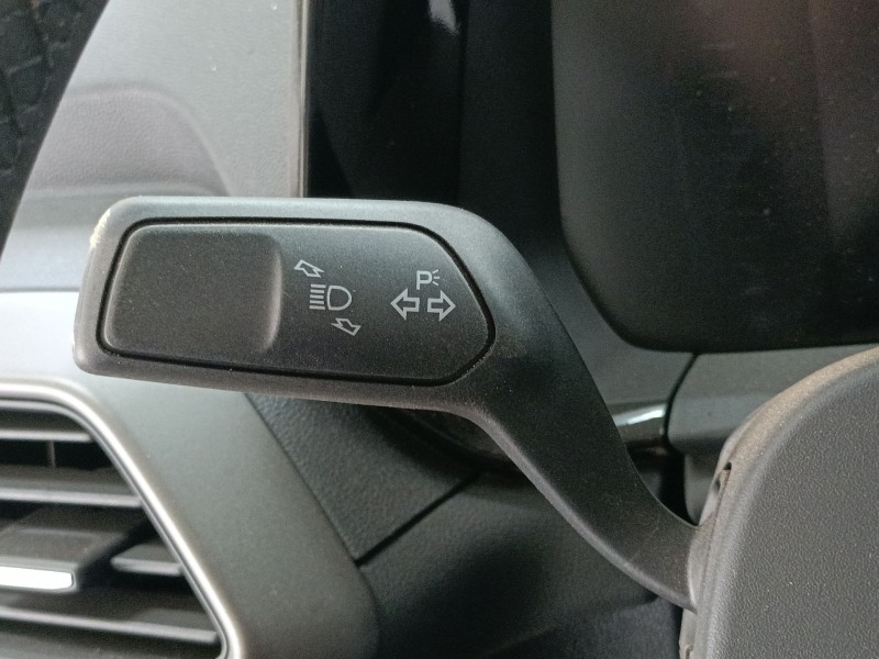 Recambio de mando intermitentes para ford tourneo combi v769 referencia OEM IAM   