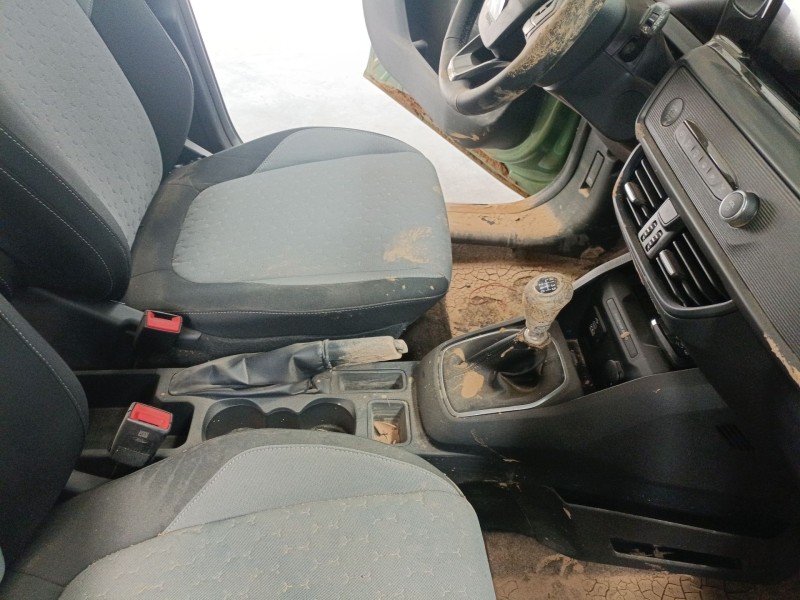 Recambio de consola central para ford tourneo combi v769 referencia OEM IAM   
