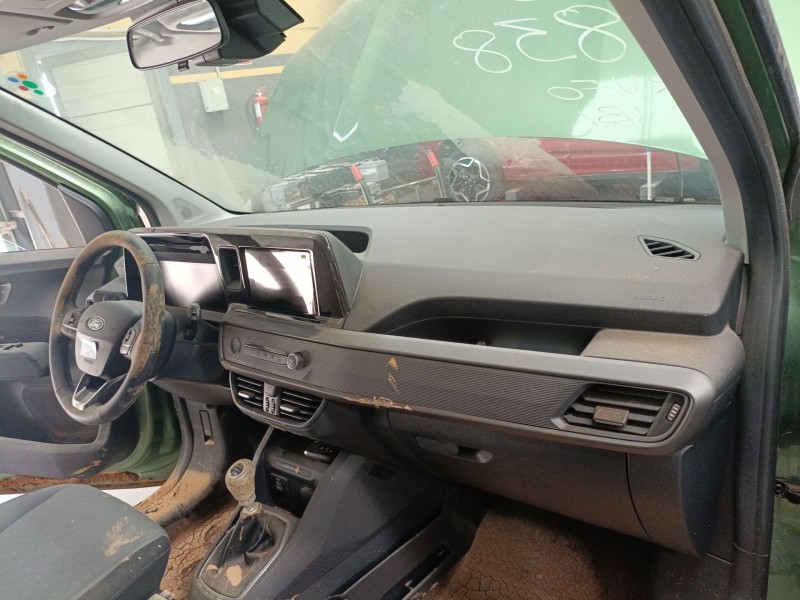 Recambio de salpicadero para ford tourneo combi v769 referencia OEM IAM   