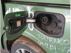 Recambio de tapa exterior combustible para ford tourneo combi v769 referencia OEM IAM    2