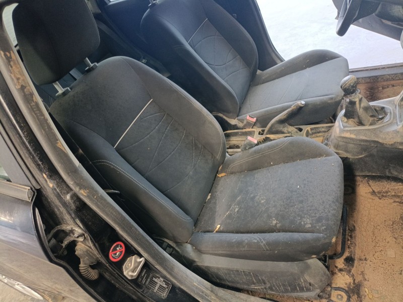 ford fiesta vi (cb1, ccn) del año 2014