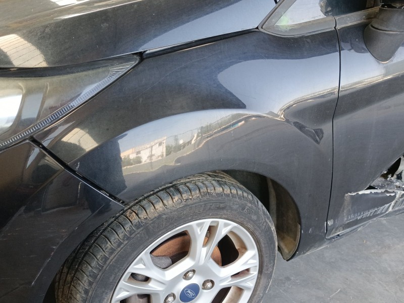 Recambio de aleta delantera izquierda para ford fiesta vi (cb1, ccn) 1.25 referencia OEM IAM   