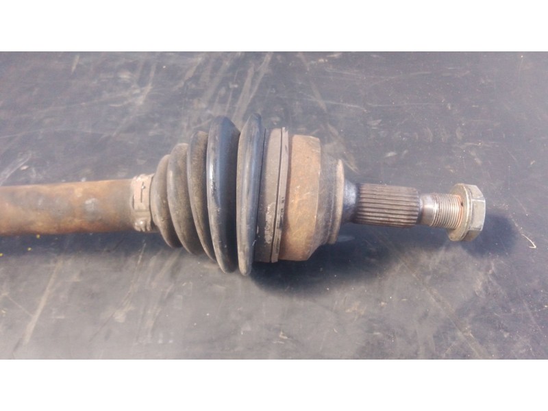 Recambio de transmision delantera derecha para peugeot 407 (6d_) 2.0 (6drfnb, 6drfne) referencia OEM IAM   