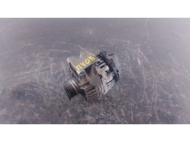 Recambio de alternador para mercedes-benz sprinter 02.00  caja cerrada 213 cdi (901.6/902.661-662) referencia OEM IAM   