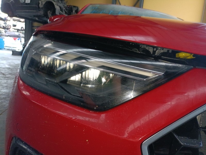 Recambio de faro derecho xenon para audi a1 sportback (gba) 25 tfsi referencia OEM IAM   
