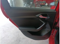 GUARNECIDO PUERTA TRASERA IZQUIERDA 