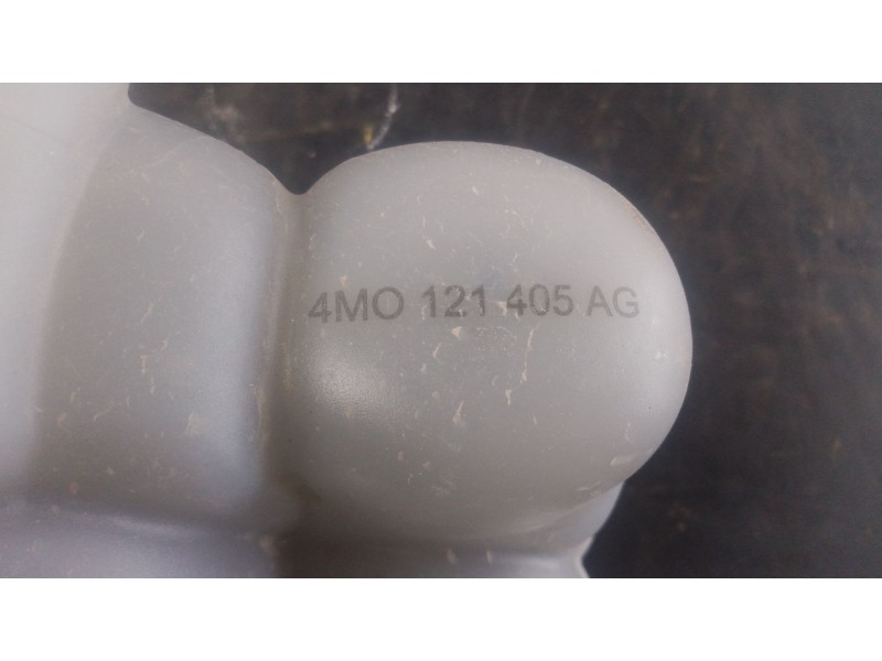 Recambio de deposito expansion para audi q7 4mg 45 tdi quattro s line referencia OEM IAM 4M0121405AG  