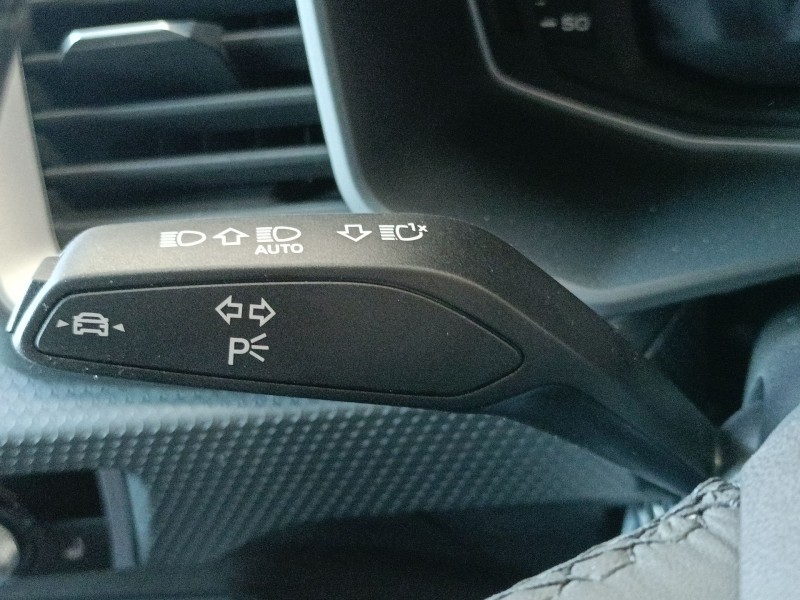 Recambio de mando intermitentes para audi a1 sportback (gba) 25 tfsi referencia OEM IAM   