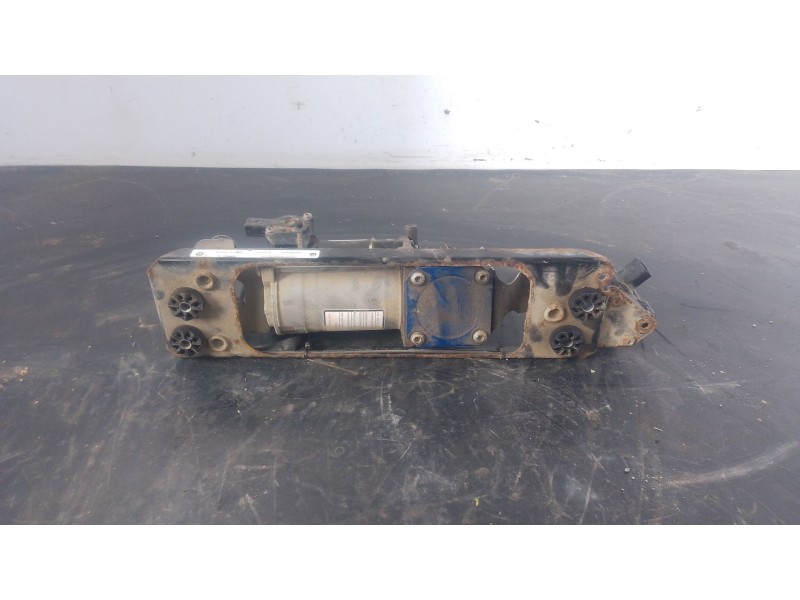 Recambio de compresor volumetrico para bmw 5 (e60) 520 d referencia OEM IAM 676908201  