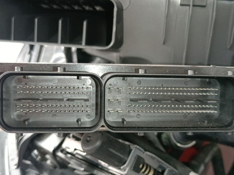 Recambio de centralita motor uce para audi a1 sportback (gba) 25 tfsi referencia OEM IAM   