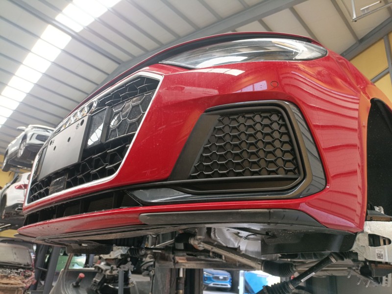 Recambio de paragolpes delantero para audi a1 sportback (gba) 25 tfsi referencia OEM IAM   