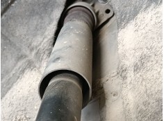 Recambio de amortiguador trasero izquierdo para volkswagen passat b7 (362) 2.0 tdi referencia OEM IAM   